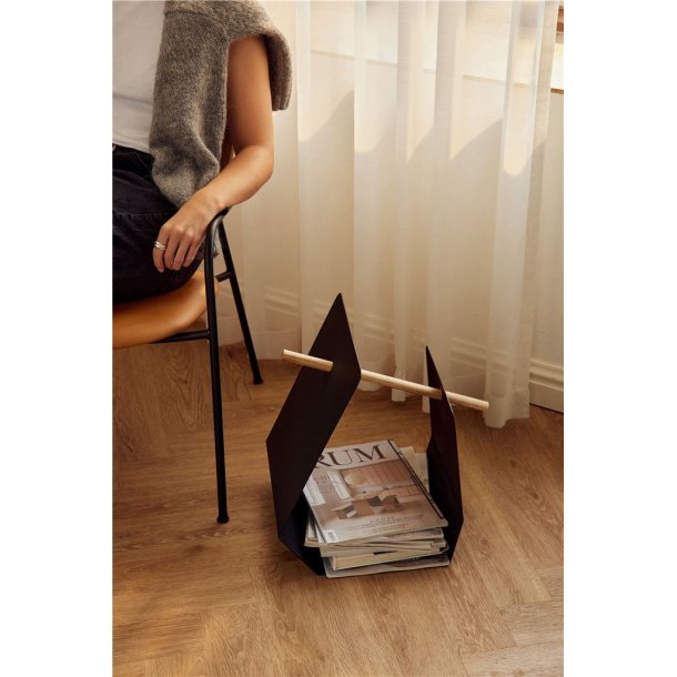 Andersen Furniture Edge Magazine Holder H: 45 cm - Metal/Egetr�