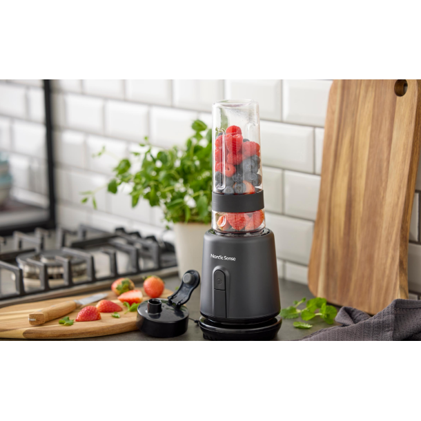 Nordic Sense Smoothieblender 600 ml 300 watt Sort