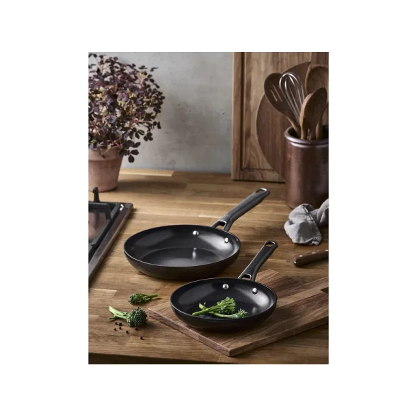 Pillivuyt Gourmet Stegepandes�t 2 dele, Blavet SAMPAK