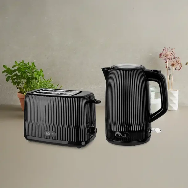 Funnordic H�ws Toaster 800W &amp; Water Kettle 2200W