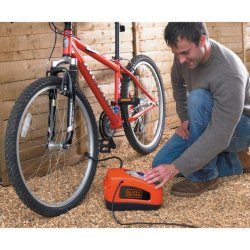 Black &amp; Decker 160 PSI / 11 Bar multi luftkompressor