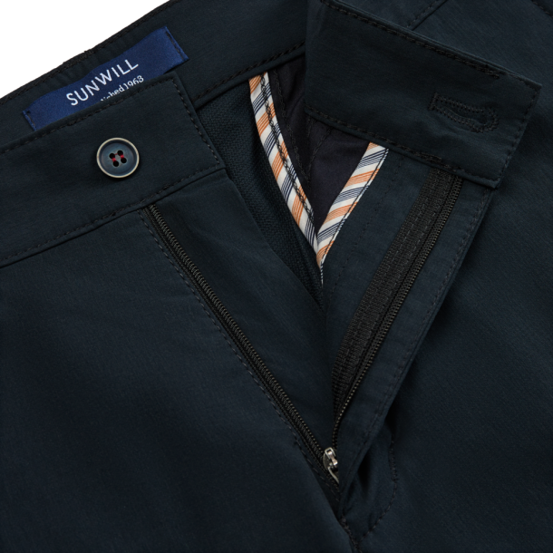 SUNWILL Extreme Flexibilty Shorts med l�rlommer 