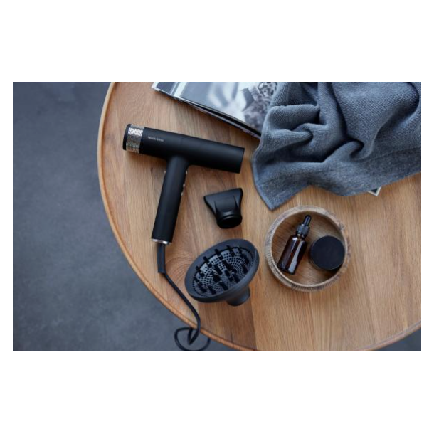 F&H Nordic Sense Hrtrrer 2000 watt Sort