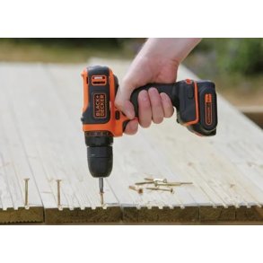 Black & Decker 10,8V boremaskine