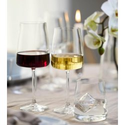 F&H 8 stk. Zero r�d- og 8 stk. hvidvinsglas