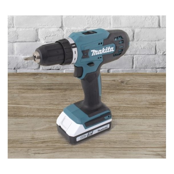 CAT AKKU BORE- OG SKRUEMASKINE