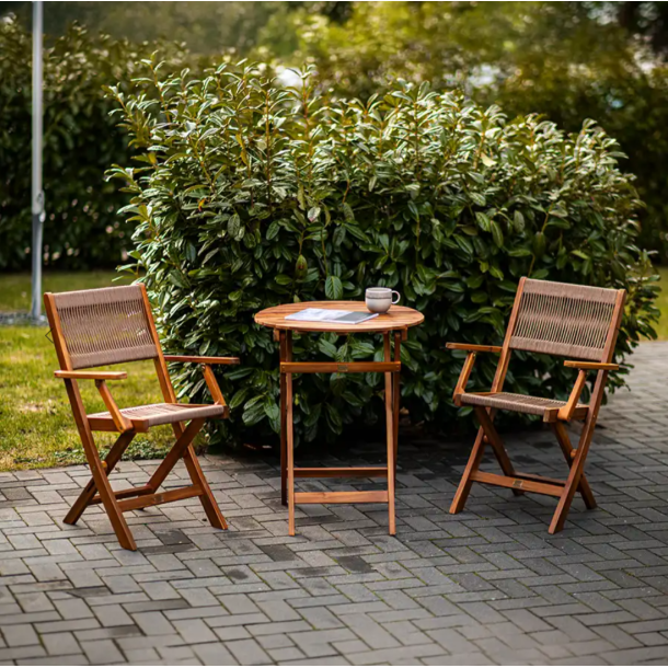 H�ws Nooka caf�s�t, flet
